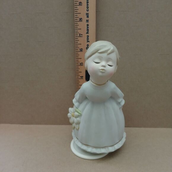 Vintage Kissing Angel Spinning Musical Figurine Made in Japan Little Girl Gift - Picture 9 of 12